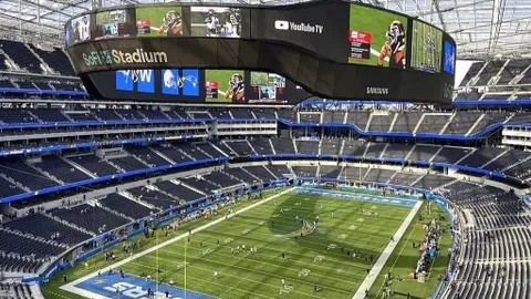 湖人若长期扶持雷迪克，有望未来成功，但本季难达60胜目标。