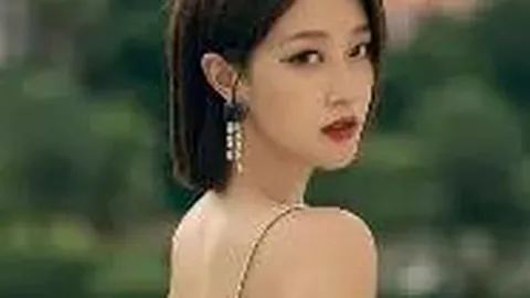 C罗带领球队达成200胜里程碑，关键进球引发关注，外媒热议：仍逊色于梅西