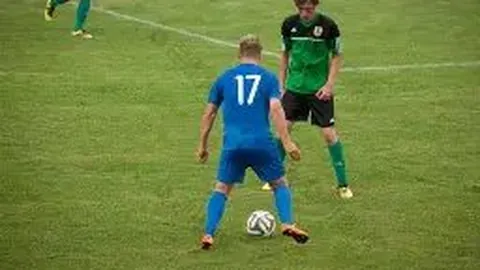 广州队八冠荣耀落幕，未能获得中超准入资格，中新网披露